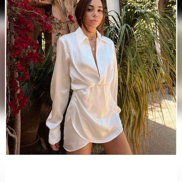 ZARA satin wrap collared mini dress In White. Size medium - Picture 1 of 13